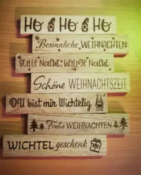 Gravierte Klötzchen zur Weihnachtszeit Wunschgravur 12cm